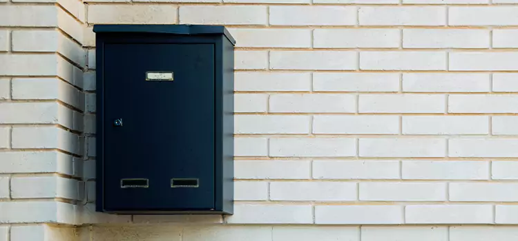 Mailbox Lock Repair Naples